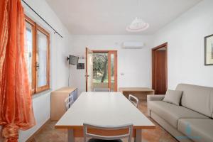 Residence fiorito spiaggia 300m by PortoOttioluAffitti