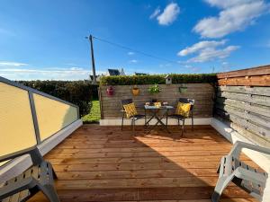 Le Calypso, studio avec terrasse à 50m de la mer !