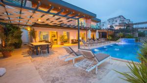 Kalkan Seaview 4 Bedroom Villa - 1167