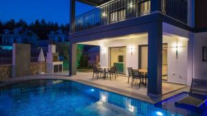 Oludeniz 3 Bedroom Villa - 8986