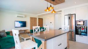 Oludeniz 3 Bedroom Villa - 8986