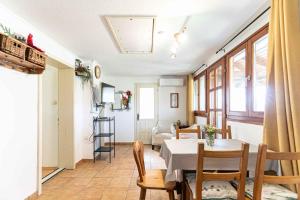 House and Apartment Balatonmariafürdo 19269