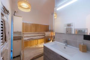 Appartements Serre-Chevalier T4 luxe pied pistes : photos des chambres