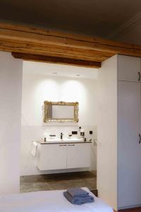Luxurious Castle Retreat in Austria Little Versailles with Nearby Spas