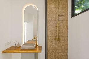 Mediterranean 2BR Villa Ellure Ember with Pool & Lush Garden