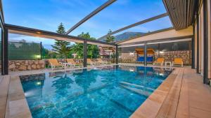 Oludeniz 4 Bedroom Luxury Villa