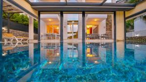 Oludeniz 4 Bedroom Luxury Villa