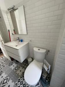 Appartements Noir et Blanc : photos des chambres
