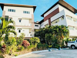 Siray House