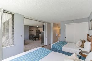 Tower 2 Suite 1208 -QQE condo