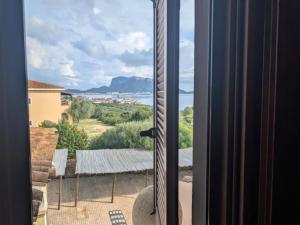 Charming apartment near Spiaggia Bianca