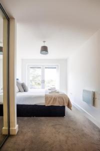 Modern 2 bed close to Bicester Village, Parking