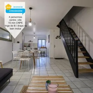 Duplex Gite Sebari centre ville parking proche CNPE - Vertrieu