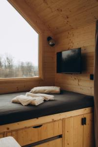 Tiny house s vyhřívacím koupacím sudem