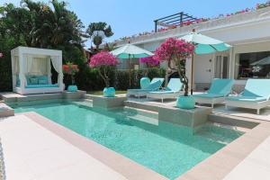 Beachfront Luxury villa near Banyan Tree