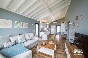 Beer House by PontaNegraAzores