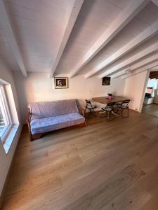 Nave San Rocco, Trentino