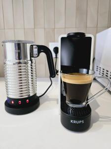 Cozy Retreat in Heart of Valencia Perfect for Couples n Families