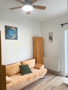 Quiet, green, relaxing place - 3 bedroom villa