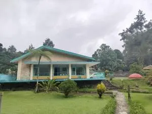Villa Ivan - Megamendung