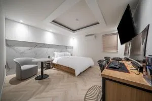 Story 9 Hotel - Suwon