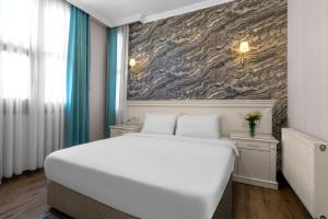 Suite room in Valide Hotel