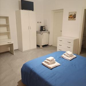 Mondello bed & beach