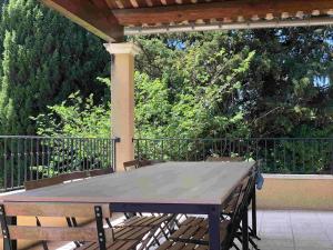 Villas Villa 5 etoiles avec Magnifique Vue au Domaine des Cigales : photos des chambres