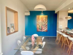 Appartements Click! Magical Views Notre-Dame, Vieux Port & Rooftops - Walk to All : photos des chambres