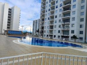 Apartamento Fresco Conjunto Ideal para Familias 3 Habitaciones Piscina Parqueadero