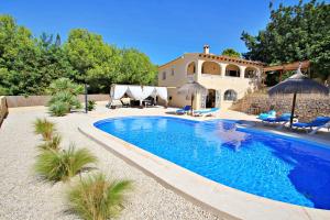 Galicia - private pool villa in Benissa