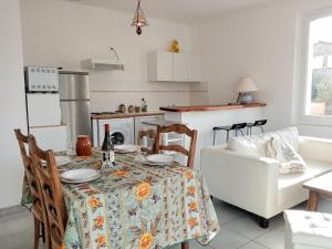 Maisons de vacances Les Gites du Mont Ventoux : photos des chambres