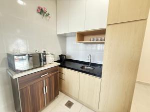 Kepong luxury 3 room 3-11 pax 3 min to desa park