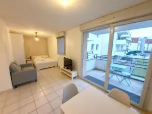 L'Apollinaire - 34m2 avec balcon et parking privé - 提勒河畔伊