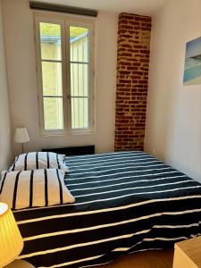 Appartements Appartement Trouville Les Bains a deux pas de la plage : photos des chambres