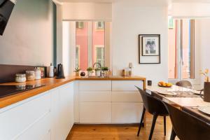 PORT LYMPIA AP4429 By Riviera Holiday Homes