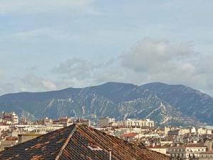 Appartements Click! Magical Views Notre-Dame, Vieux Port & Rooftops - Walk to All : photos des chambres