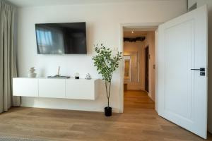 Platinum CYB Apartments