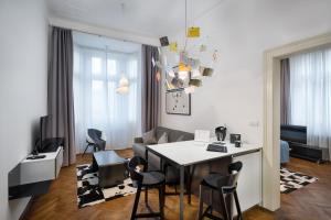 One-Bedroom Apartment room in MOOo Downtown