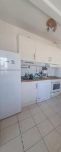 Appartements agreable appartement situe en front de mer : photos des chambres