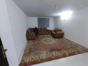 شقة مفروشة في عجلون رأس منيف - Khinzīrah