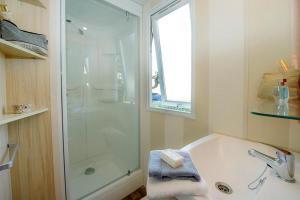 Campings Camping Le Mas de Sireuil : Mobile Home