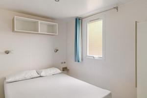 Campings Camping Le Mas de Sireuil : photos des chambres