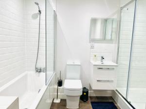 Spacious Margate Apartment- Beach Arts&High Street