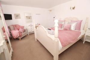 Standard Double Room room in Kings Head Inn