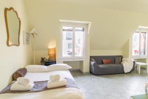 Repubblica-Stazione Centrale Big House Skyline view 4 pax check in h24