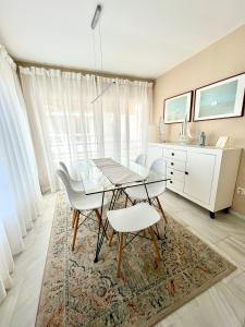 Casa Aurora Beach Apartment first sea line