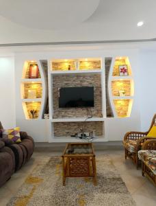 Modern Couzy Suites 2Bdrms