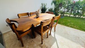 3 Bedroom Beach Villa With Parking