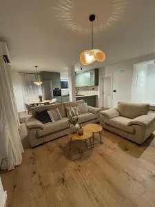 Matea Apartment - Služanj